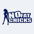 Samolepka na auto s nápisem No fat chicks